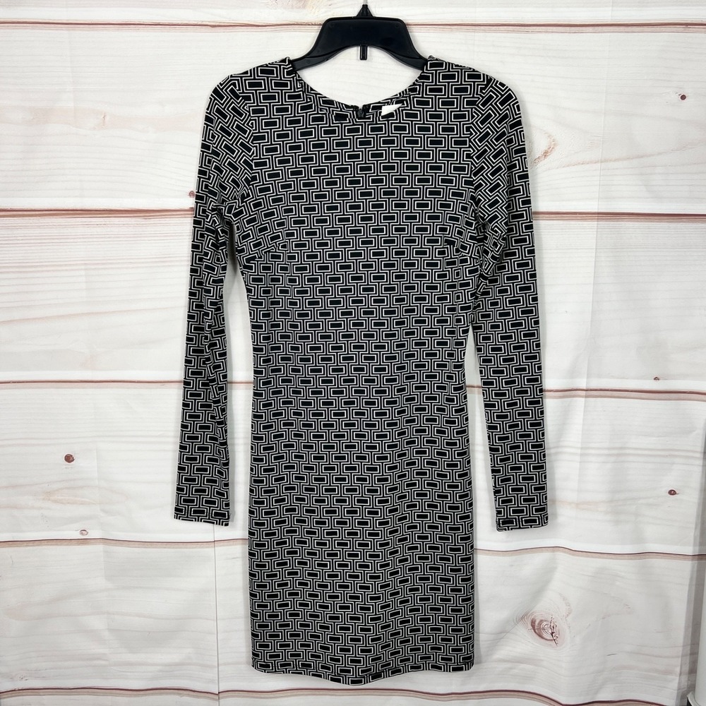 Julie Brown Dress Womens P XS Black Geometic Shift‎ Long Sleeve Knit Stretch